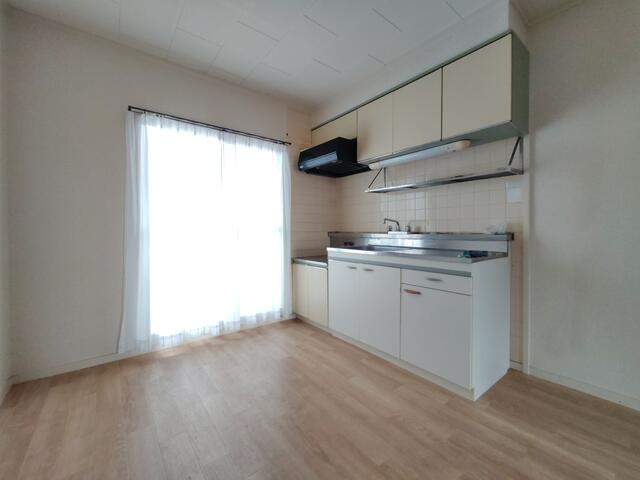 鎌ヶ谷コーポラス団地Ｍ棟のキッチン