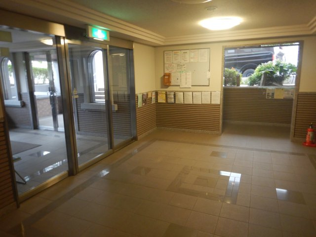 朝日マンション大崎のエントランス