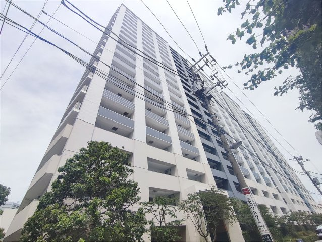 リバーフェイスの外観