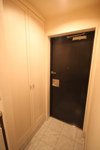 【玄関】