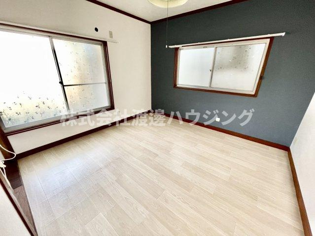 池田北町貸家の寝室