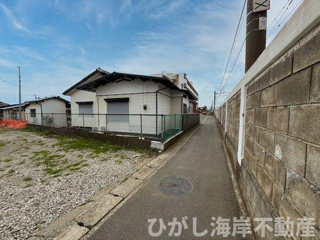 中郡大磯町国府新宿　売地　の前面道路含む現地写真|現地外観