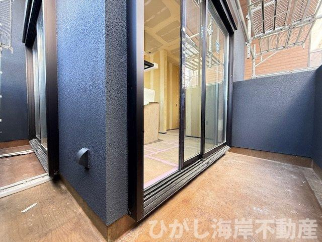 茅ヶ崎市浜竹3丁目　新築戸建のバルコニー|3月9日撮影　建築中　バルコニー