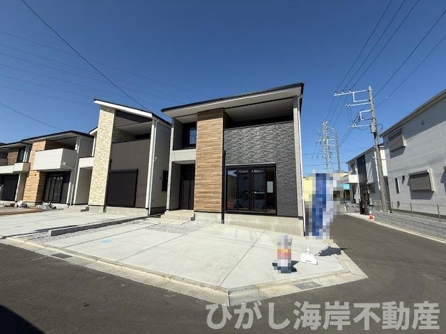 平塚市御殿４丁目　新築戸建　全５棟の前面道路含む現地写真|現地外観