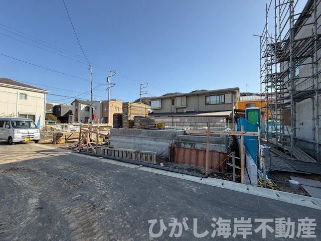 平塚市山下１丁目　新築戸建　全４棟の外観|3月5日撮影　建築中　現地外観