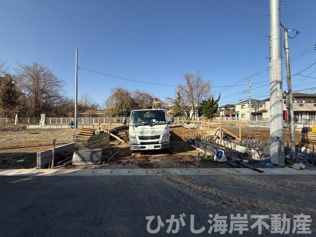 平塚市山下１丁目　新築戸建　全４棟の外観|3月5日撮影　建築中　現地外観