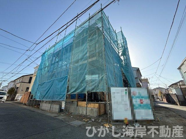 平塚市桃浜町　新築戸建の外観|3月14日撮影　建築中　現地外観