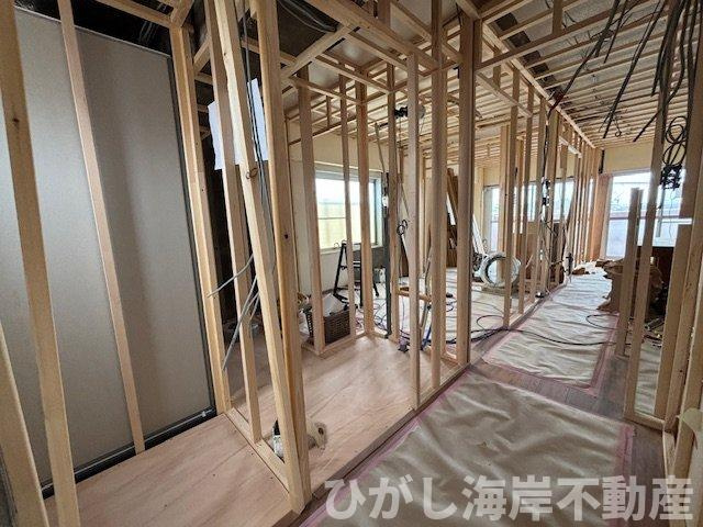 マンション茅ヶ崎の内装|4月6日撮影　新規リフォーム中　11.5帖　LDK