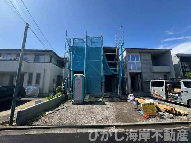 藤沢市辻堂東海岸3丁目　新築戸建　全２棟の外観|5月1日撮影　建築中　現地外観