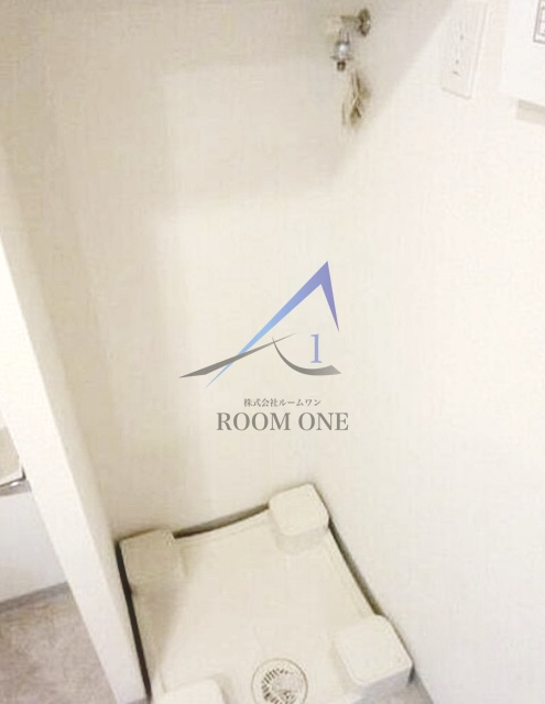 クレイシア練馬駅前の設備|洗濯機置き場です。