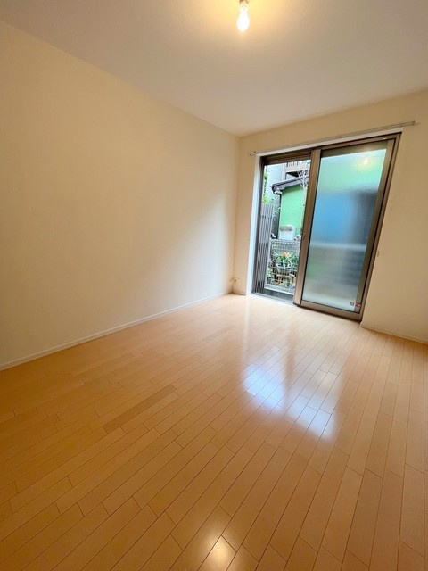 ヒッグス泉の洋室|★洋室★