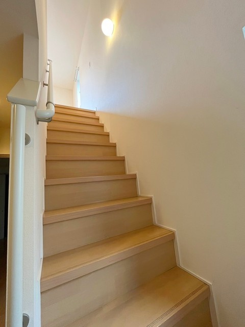 ヒッグス泉の内装|★室内階段★