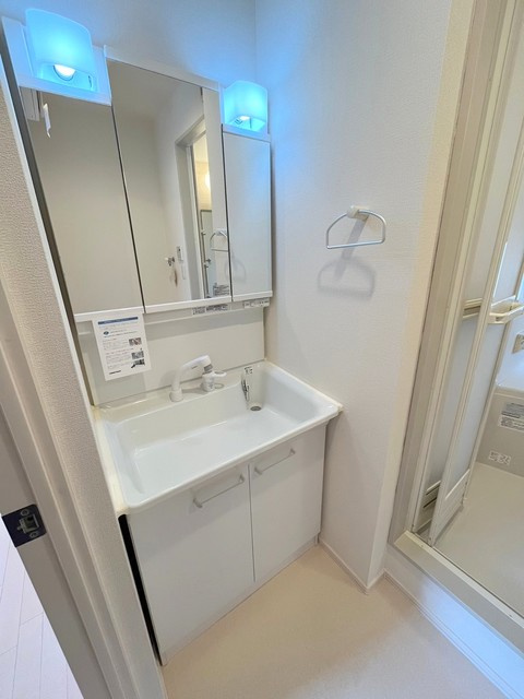 ヒッグス泉の洗面所|★独立洗面台★