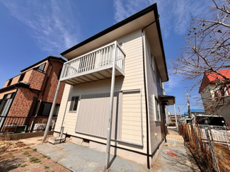 【外観】 | 閑静な住宅街に位置しており、のびのびとした暮らしが叶います。2025年11月内外装リフォーム済み！