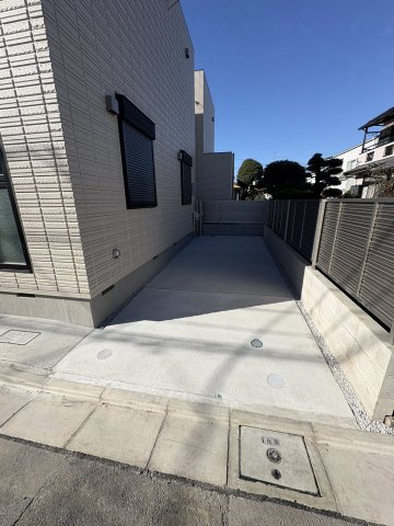 デュエットAの駐車場
