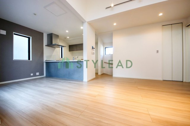 【居間・リビング】