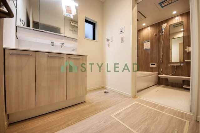 【独立洗面台】