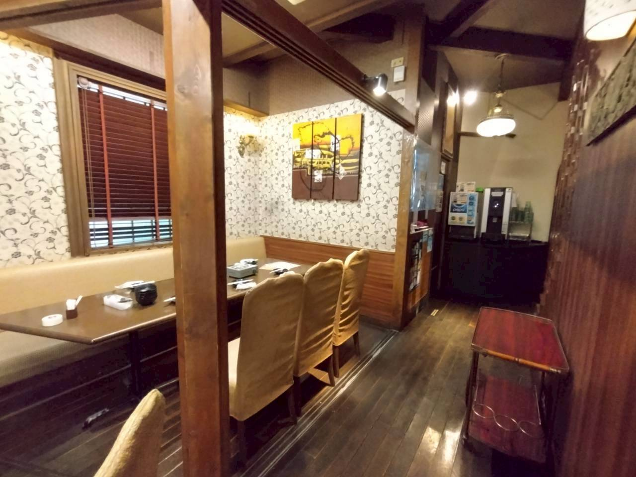 岡崎市梅園町　貸店舗の内装