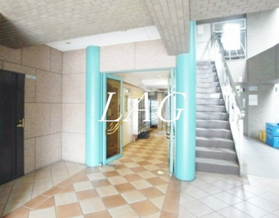 【エントランス】 | ロイヤルグリーン本郷 | エントランスです。