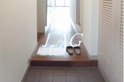 【玄関】 | ロイヤルグリーン本郷 | 玄関です。