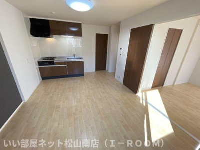 【居間・リビング】 | サンシャイン針田Ⅲ