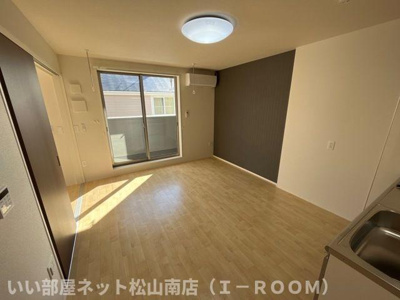 【居間・リビング】 | サンシャイン針田Ⅲ