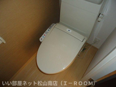 【トイレ】 | スカイピアＪＭ