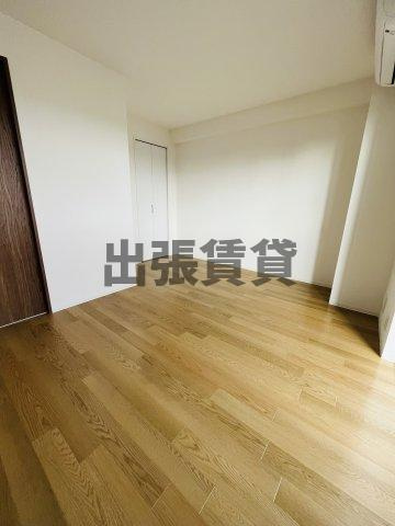 仲介手数料0円！K.buildの居間・リビング