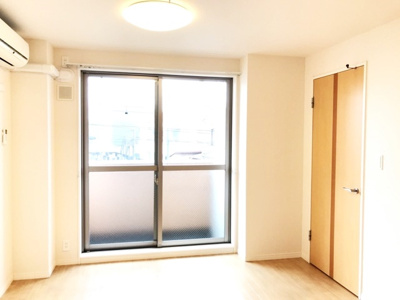 【バルコニー】 | ロビュスト メゾン