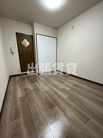 仲介手数料0円！ルミエール芳野の居間・リビング