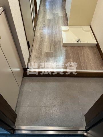 仲介手数料0円！ルミエール芳野の玄関