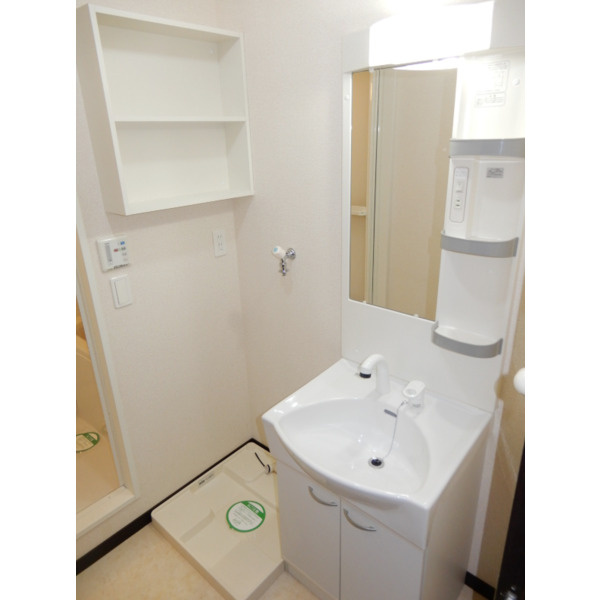 イーストプラザの独立洗面台