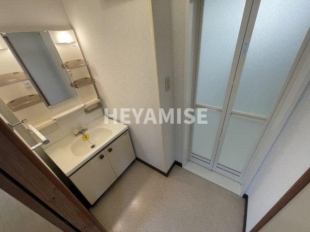 サンヒル城見の洗面所