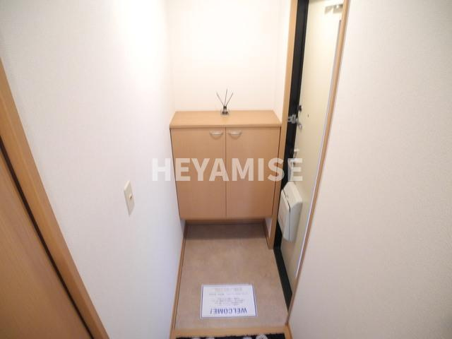 フラッツ久山の玄関