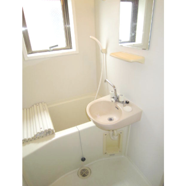 ファーストの洗面所