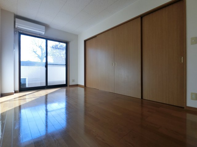 エターナⅠの洋室