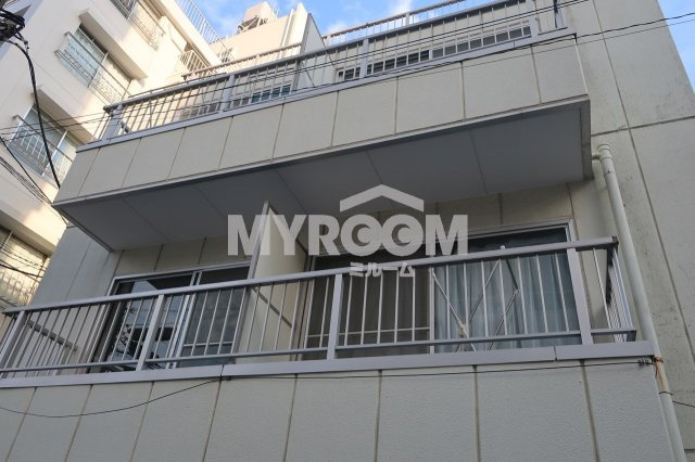 広瀬ビルのバルコニー