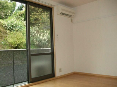 【居間・リビング】 | カサベルデ | ゆったり過ごせる居間です　※参考写真です