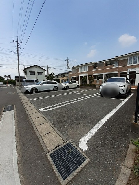 プリマヴェーラの駐車場