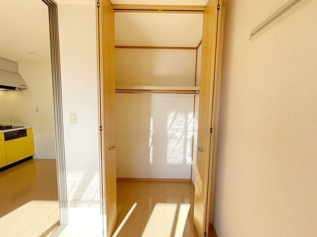 ヴィラ・キャロット　Ⅲの収納|クローゼット
