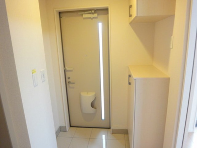 【玄関】 | リヴェール | 玄関（靴箱上下あり）