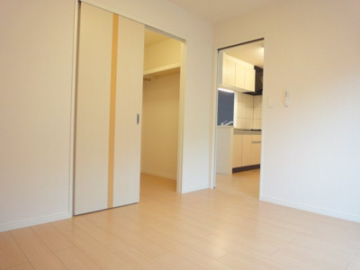 【内装】 | リヴェール | 洋室