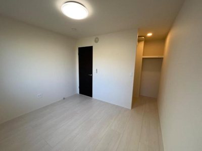 【内装】 | ラピスラズリ | 洋室