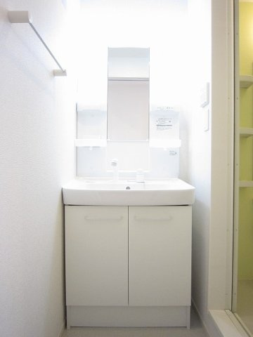 イリーデ・セレーノⅠの洗面所