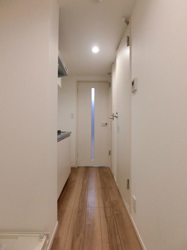 リブリ・Meiwaの玄関