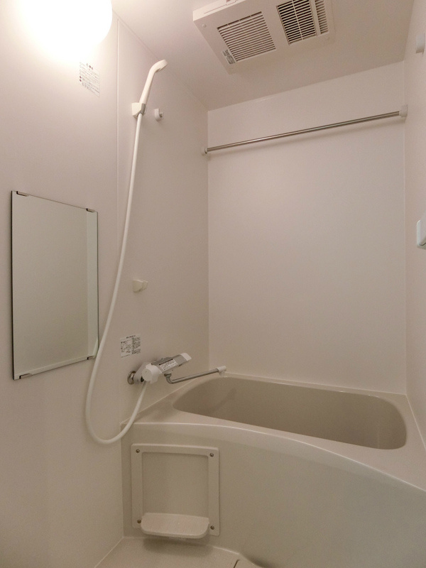 リブリ・Meiwaの浴室