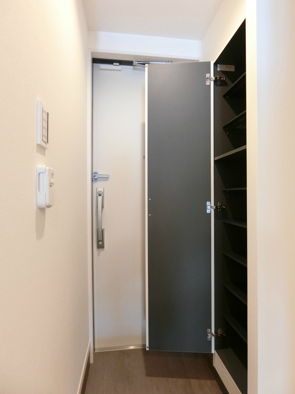 リブリ・ノースマウンティンの玄関