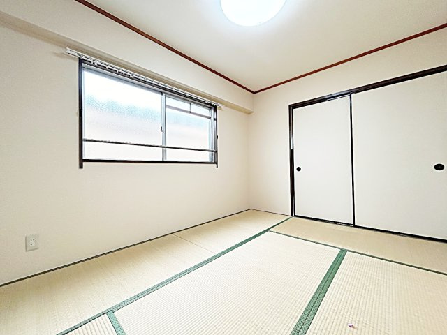 フジパークハイツ A棟・B棟の和室