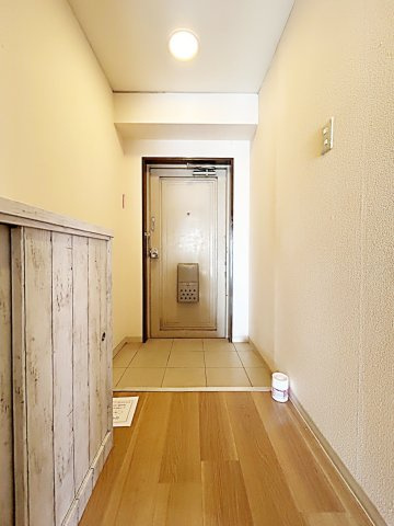 フジパークハイツ A棟・B棟の玄関