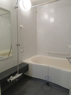 【浴室】 | ライオンズヒルズ田端不動坂 | 浴室　※前回募集時2020年8月の写真